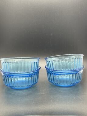 Set Of 4 Fortecrisa Ice blue Azure Ribbed Glass Dessert Cereal Bowls 5 1/4"